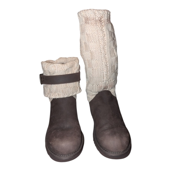 UGG Cassidee Chocolate Boots Size 6.5 Women - Picture 3 of 15